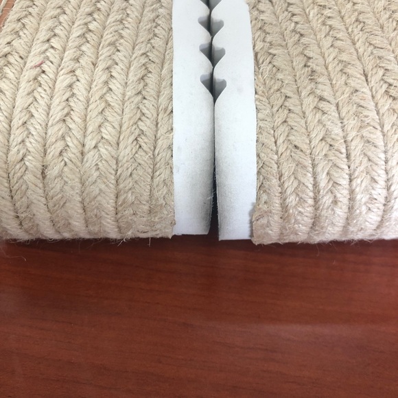 Crown Vintage Wedge Sandals Size 9.5 - Picture 10 of 14